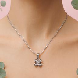Elegant Four-leaf Clover Pendant – 925 Sterling Silver Necklace thumbnail 3
