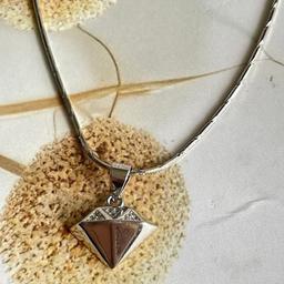 Elegant 925 Sterling Silver Diamond-shaped Pendant Necklace thumbnail 4