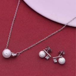 Elegant Pearl And Silver Necklace & Earring Set thumbnail 4