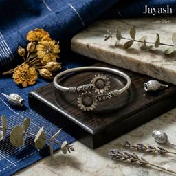 Antique Oxidized Silver Sunflower Kada thumbnail 3