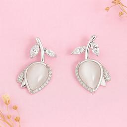925 Silver Leaf Drop Earrings With Off White Pearl Stone thumbnail 1